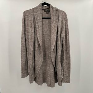 Barefoot dreams sweater size medium